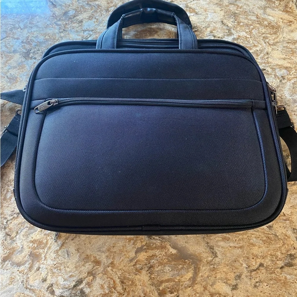 Brookstone Checkpoint Friendly Ballistic Nylon Laptop Bag Briefcase w FREE Gift